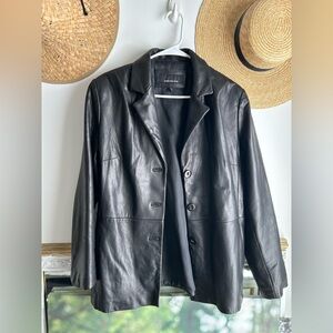 Vintage 90’s Jones New York black leather Will coat jacket sz large